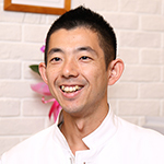 佐藤 真之介 院長