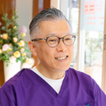 松岡 芳寛 院長