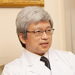 藤崎 滋 院長