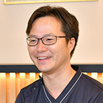 星山 芳亮 院長