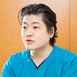 青柳 有祐 院長