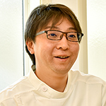 許斐 氏元 院長