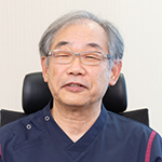 二井 栄 院長