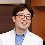 前田 充秀 院長