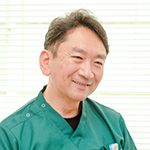 角田 智之 院長