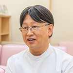 井上 佳也 院長