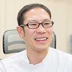 築山 正嗣 院長
