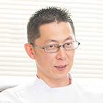 野島 逸 理事長