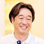 東出 崇 院長