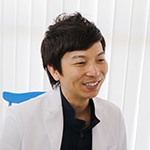 友枝 亮 先生