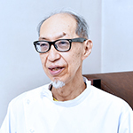 尾花 俊作 院長