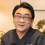 高尾 康祐 院長