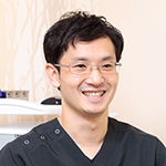 鶴岡 勇輔 院長