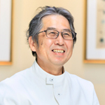 青井 努 院長
