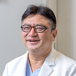 富川 盛雅 院長