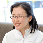 小石 麻子 理事長