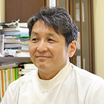 山下 積徳 院長