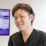 上原 俊介 院長