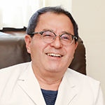 南島 広治 院長