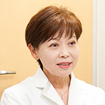 亀津 絵里 院長