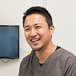 高須 晃太 院長