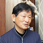 中村 真一 院長