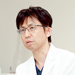 寳地 信介 院長
