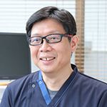 河野 吉旭 院長