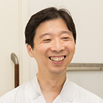服部 研吾 院長