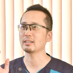 伊藤 陸 院長