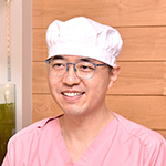 柳沢 英明 院長
