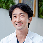 皆川 真吾 院長