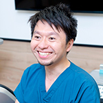 山崎 豪 院長