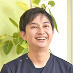 草場 岳 院長