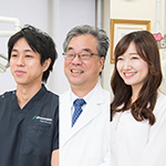 片山 繁樹 院長、片山 慶祐 副院長、片山 知子 先生