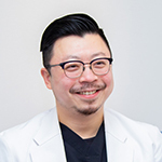 佟 暁寧 院長