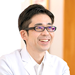 小山 賀継 院長