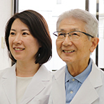 高田 真紀子 院長、三宅 恒徳 理事長