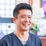 吉冨 亮太 院長