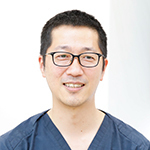 山根 秀章 院長