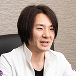 岩根 隆太 院長