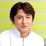 上岡 理晴 院長