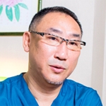 佐古 新 院長