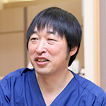 高木 靖雄 院長