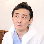 中村 鉄平 院長