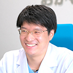 岡本 充史 院長