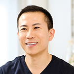 菅野 友太郎 院長