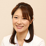 三塚 沙希 院長