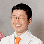 橋本玄徳院長 スマイルパーク歯科