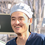 中津 勝善 副院長